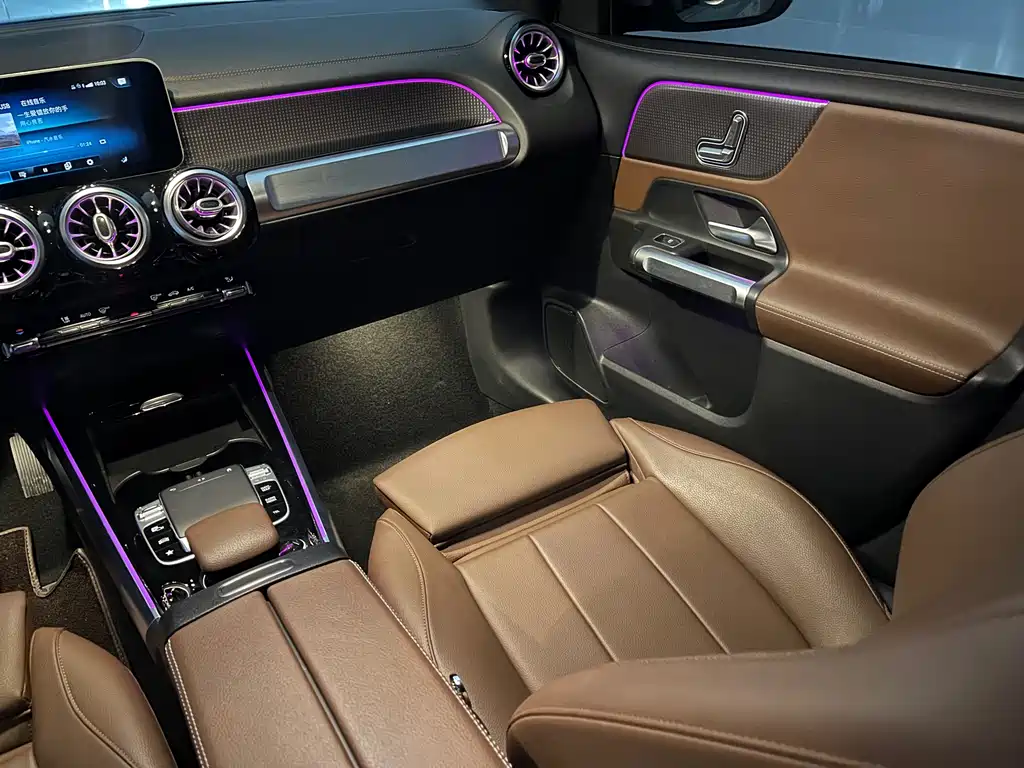 Mercedes-Benz GLB 2020 — фото 19
