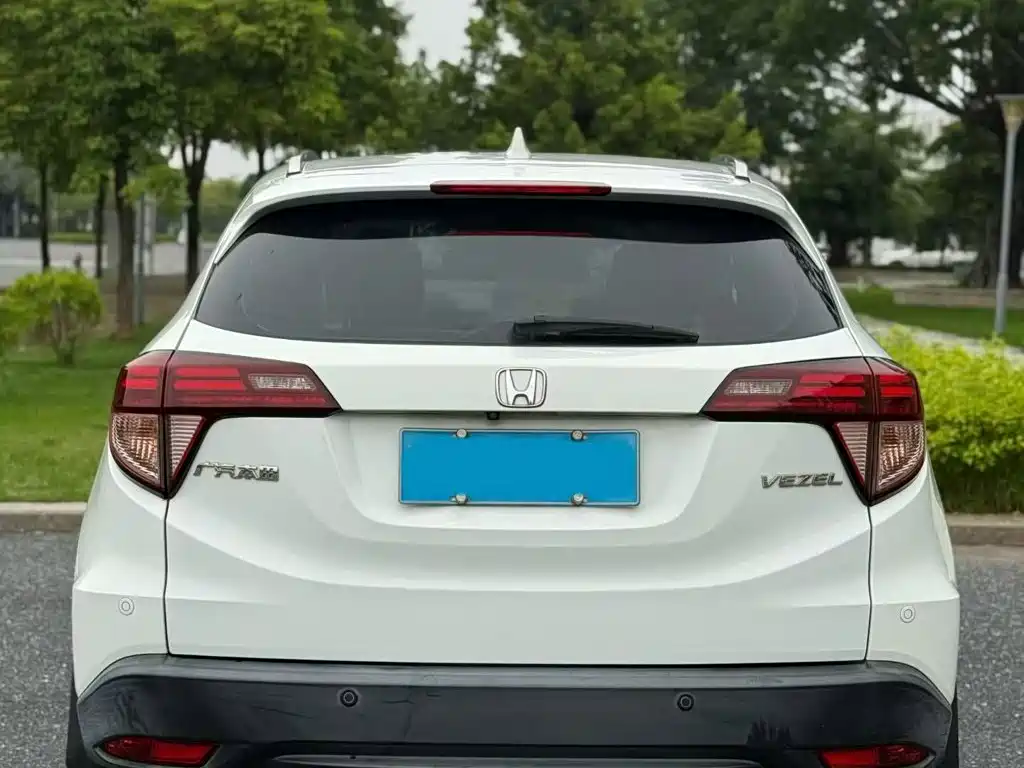 Honda Vezel 2016