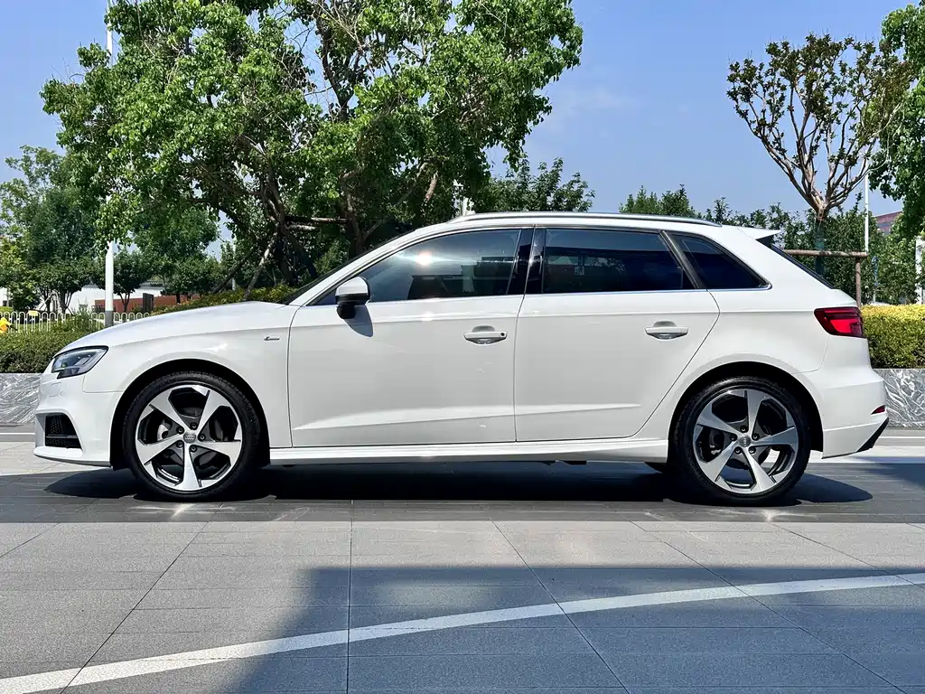 Audi A3 2020 — фото 12