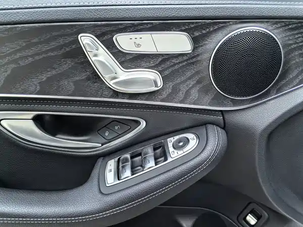 Mercedes-Benz C-Class 2019