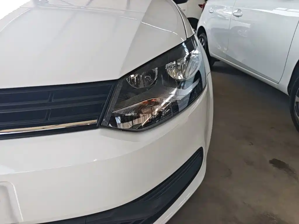 Volkswagen Polo 2019 — фото 24
