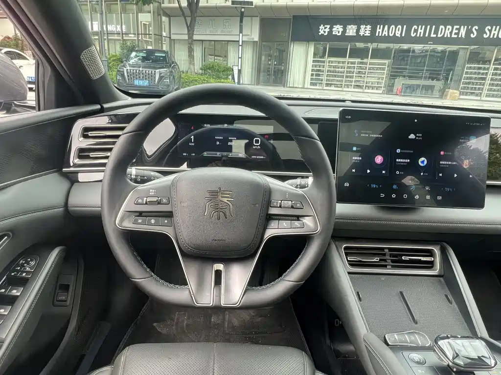 BYD Qin L 2024 — фото 14