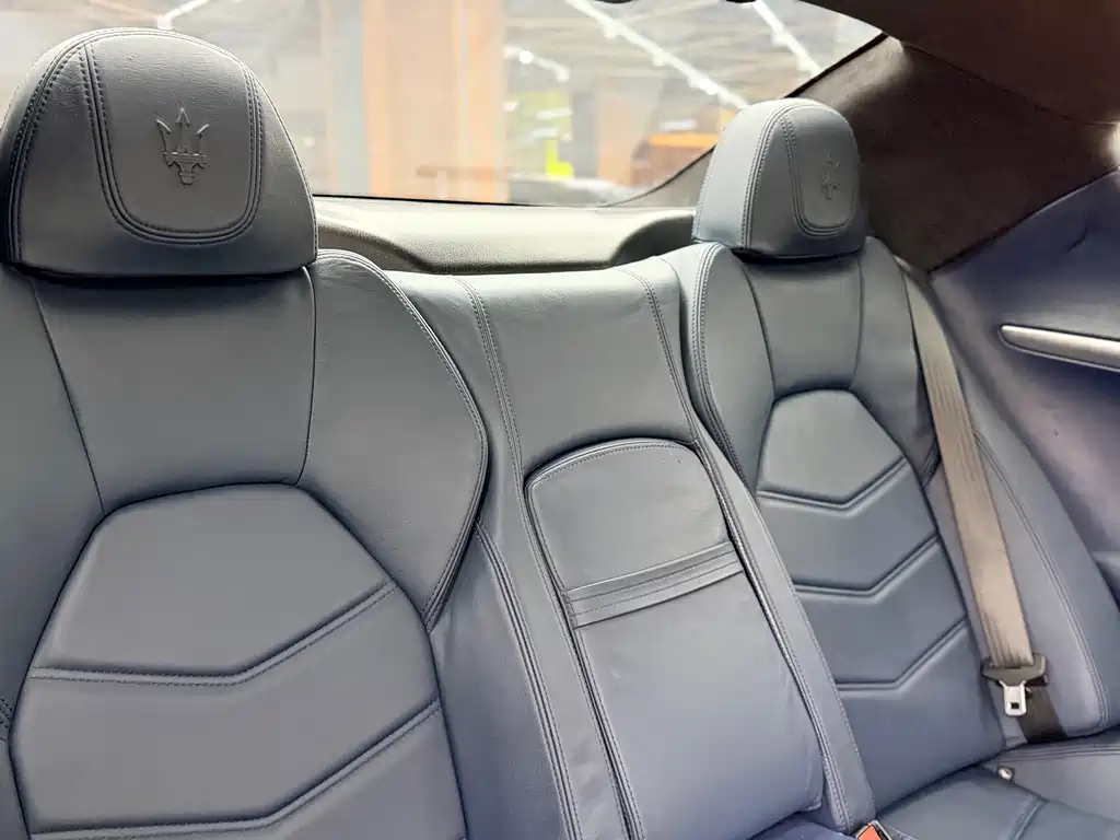 Maserati GranTurismo 2015 — фото 17