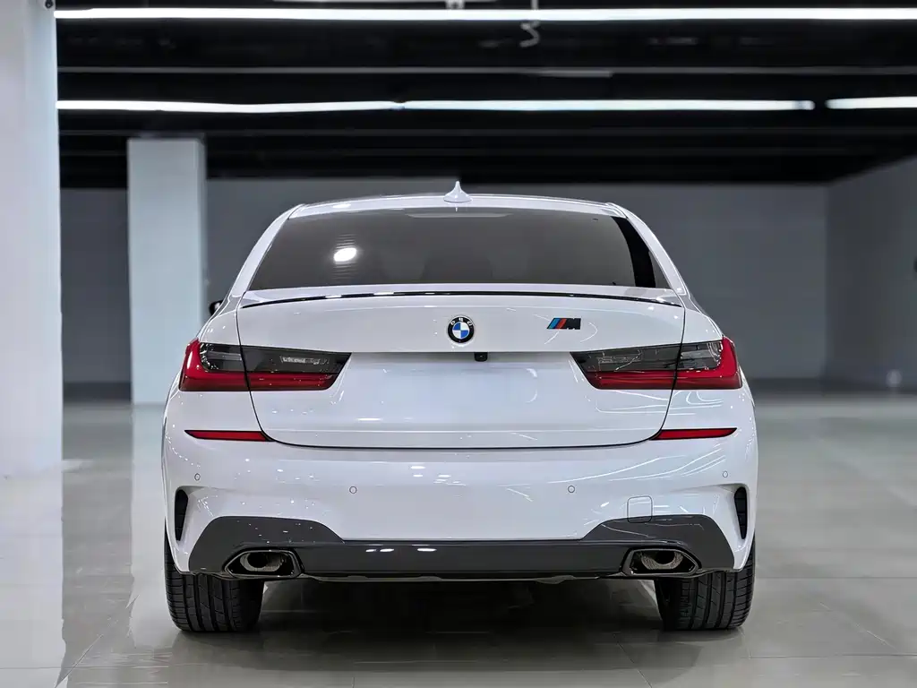 BMW 3 Series 2022