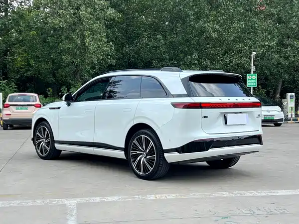 XPeng G9 2024