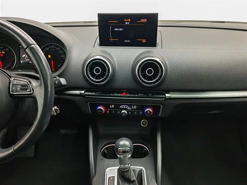 Audi A3 2015 — фото 12