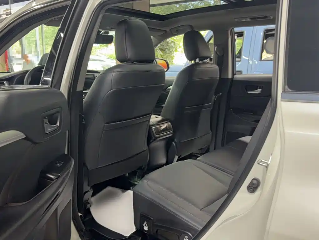 Toyota Highlander 2019 — фото 10