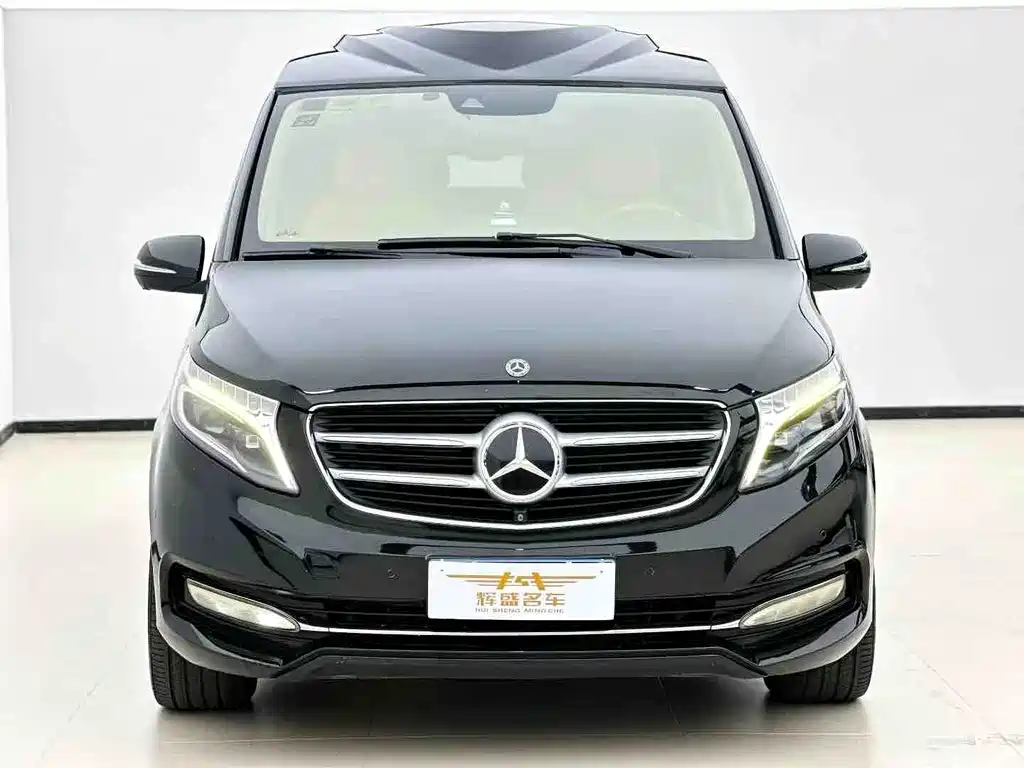 Mercedes-Benz V-Class 2018 — фото 2