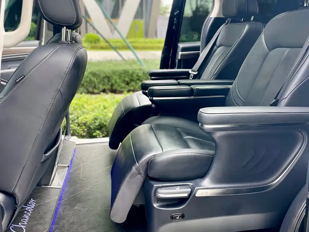 GAC Motor Trumpchi M8 2023 — фото 16