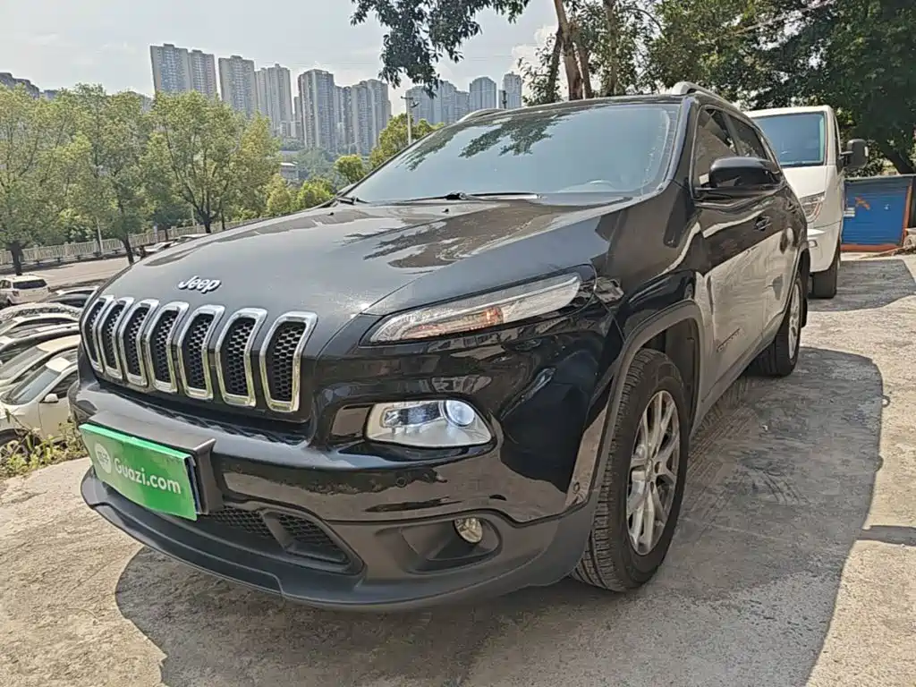 Jeep Cherokee 2017 — фото 2