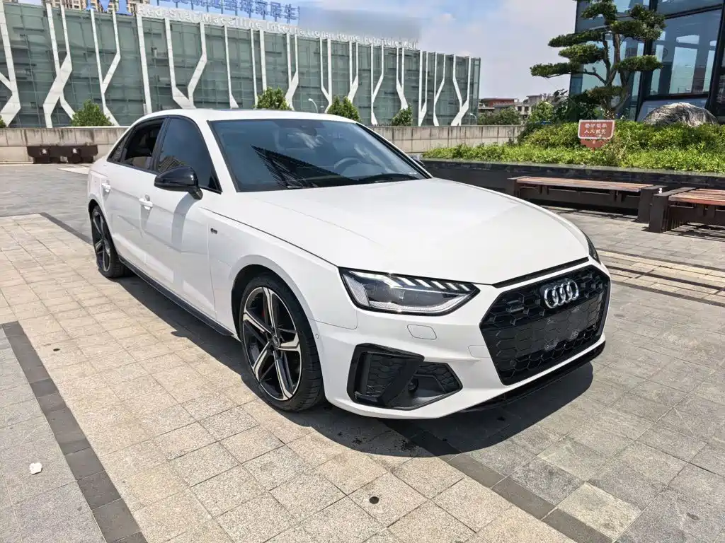 Audi A4L 2022 — фото 24
