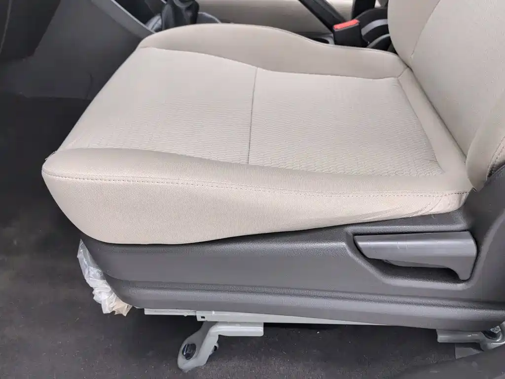 Wuling Hongguang V 2022 — фото 20
