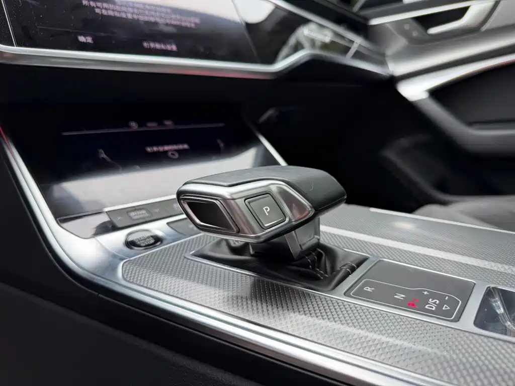 Audi A6L 2021 — фото 5