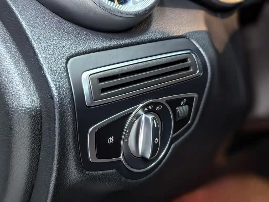 Mercedes-Benz GLC 2020 — фото 20