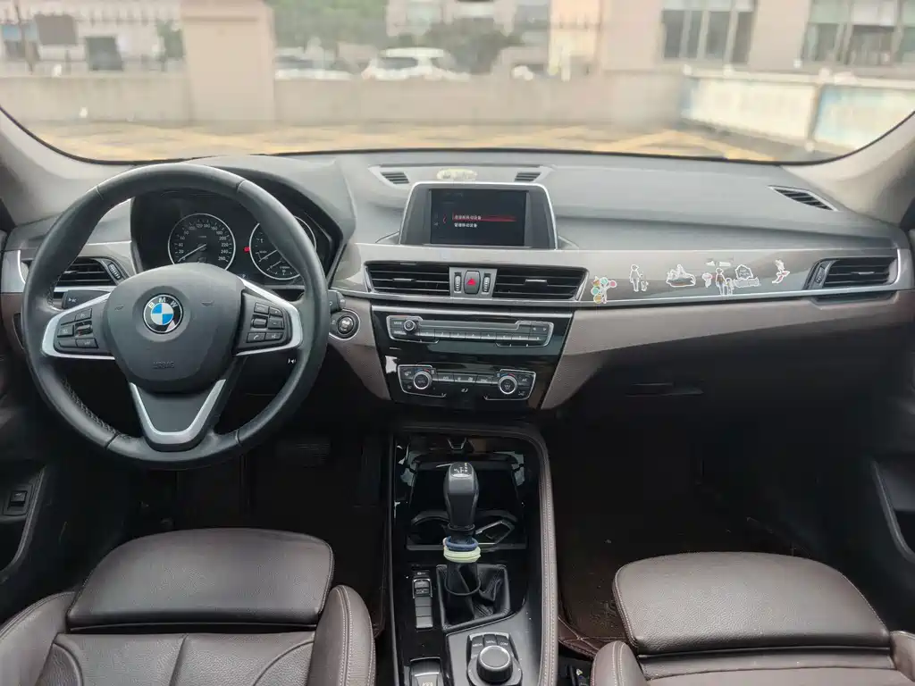BMW X1 2018 — фото 7