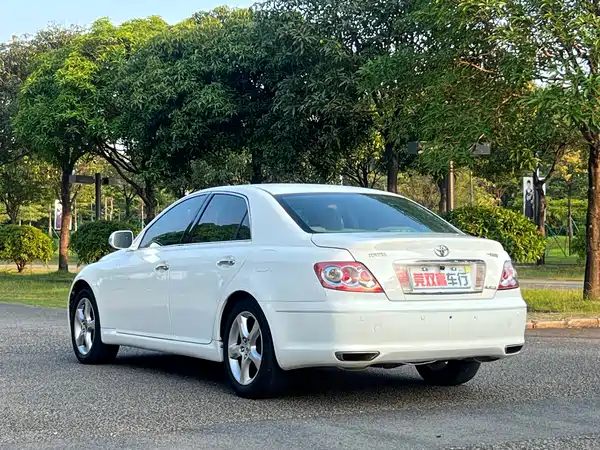 Toyota Reiz 2008