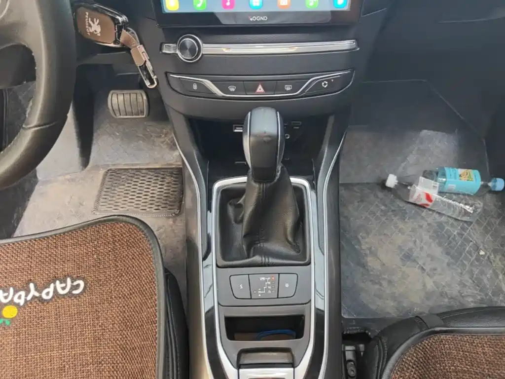 Peugeot 408 2015 — фото 14
