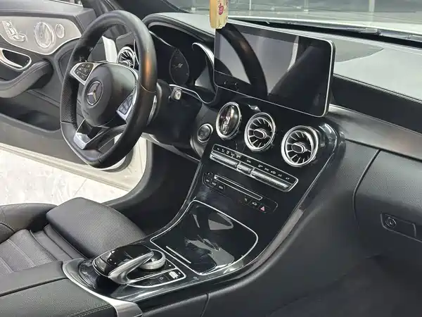 Mercedes-Benz C-Class 2017
