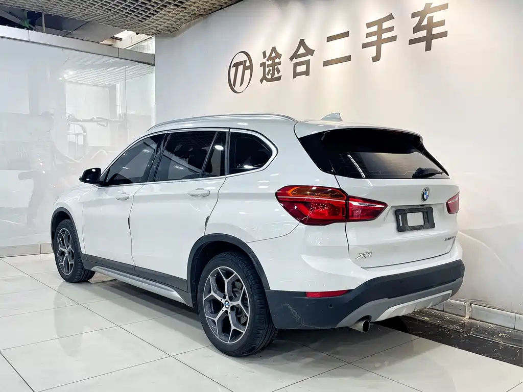 BMW X1 2018 — фото 6
