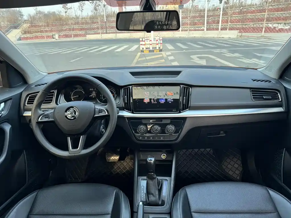 Skoda Kamiq 2022 — фото 12