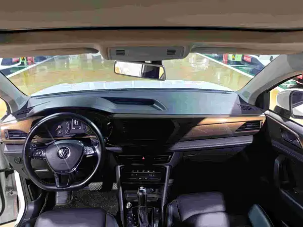 Volkswagen Tharu 2022