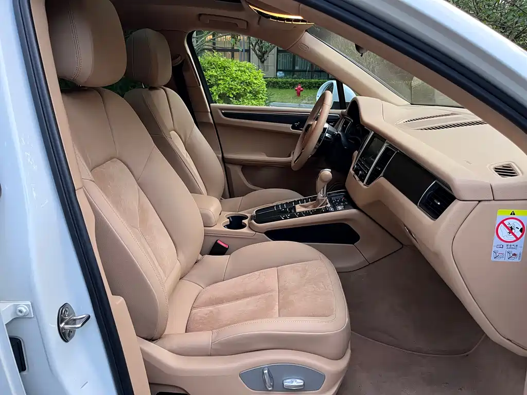Porsche Macan 2015 — фото 10