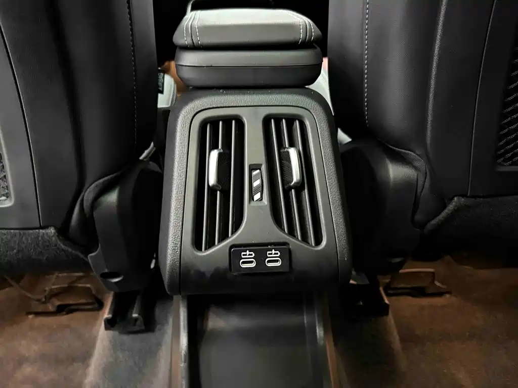 BMW X1 2023 — фото 16
