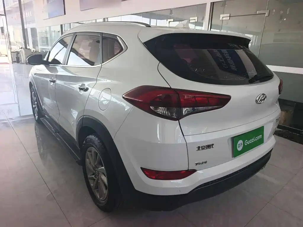 Hyundai Tucson 2016 — фото 5