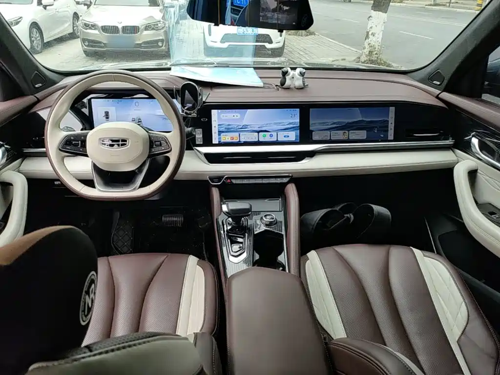 Geely Xingyue L 2021 — фото 10