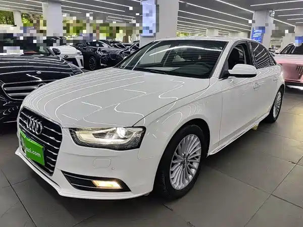 Audi A4L 2016