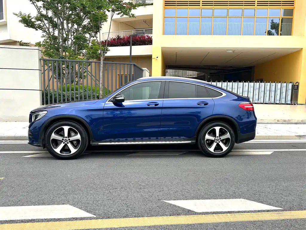 Mercedes-Benz GLC Coupe 2018 — фото 4