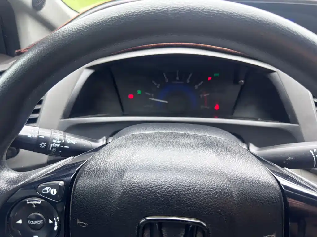 Honda Civic 2013 — фото 15
