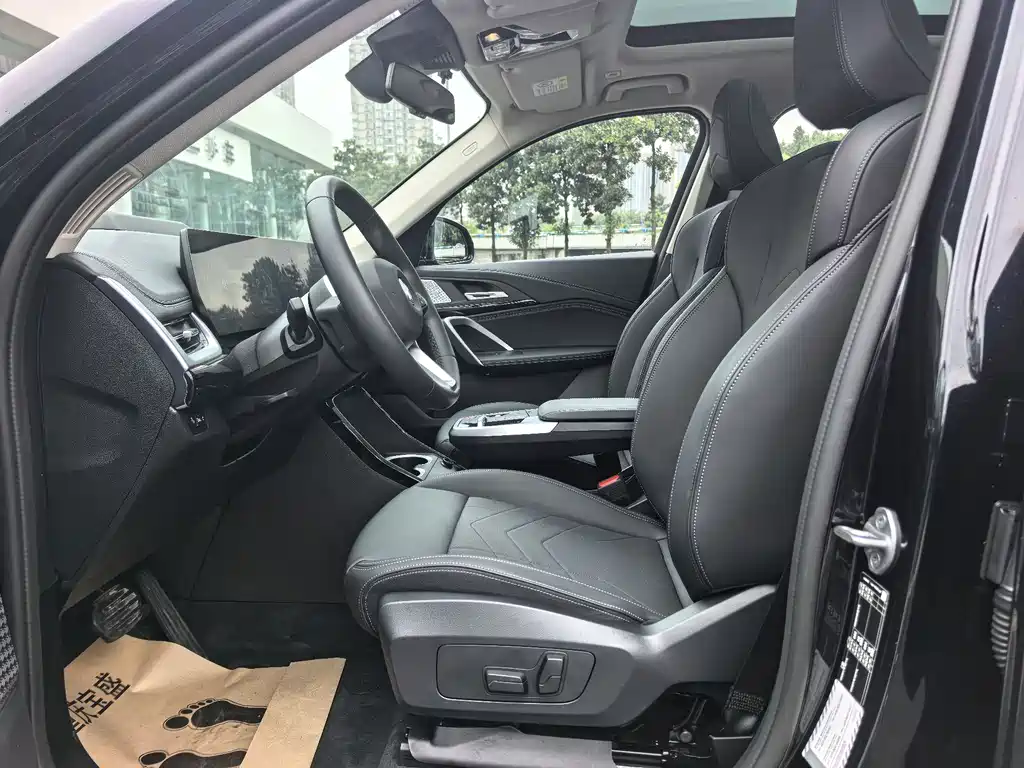 BMW X1 2025 — фото 10