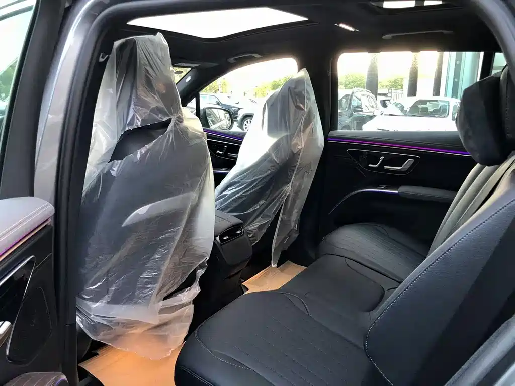 Mercedes-Benz EQS SUV 2025 — фото 14