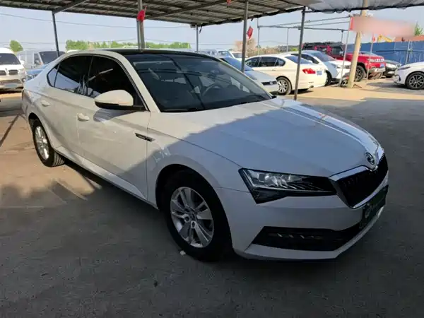 Skoda Superb 2019