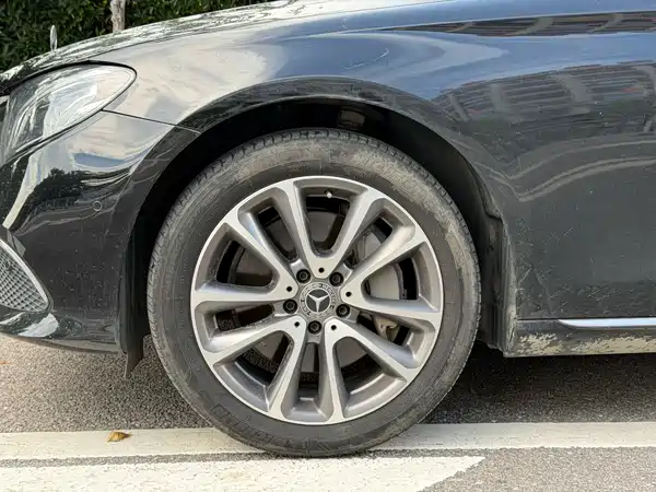 Mercedes-Benz E-Class 2018