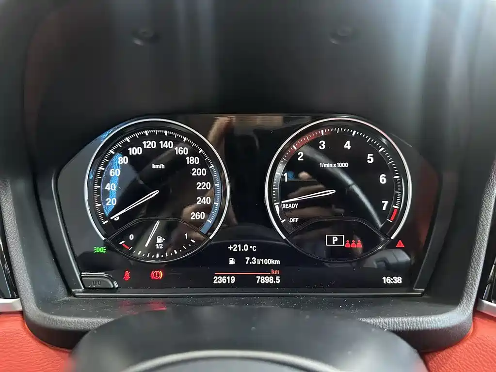 BMW X2 2024 — фото 12