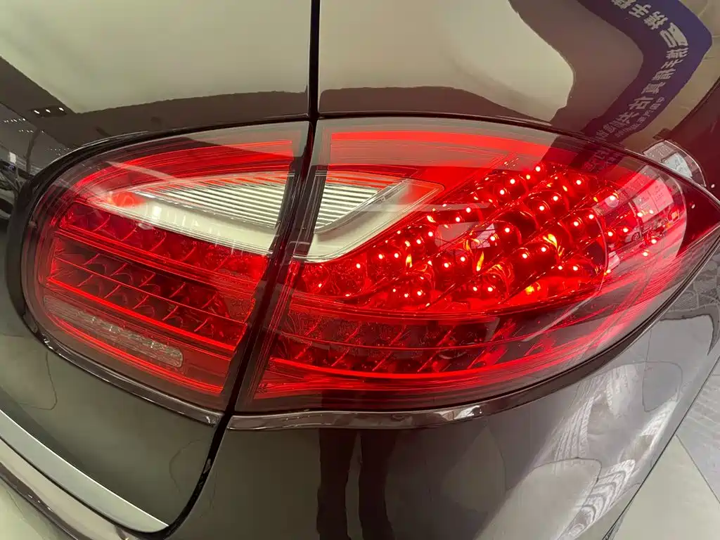 Porsche Cayenne 2014 — фото 12