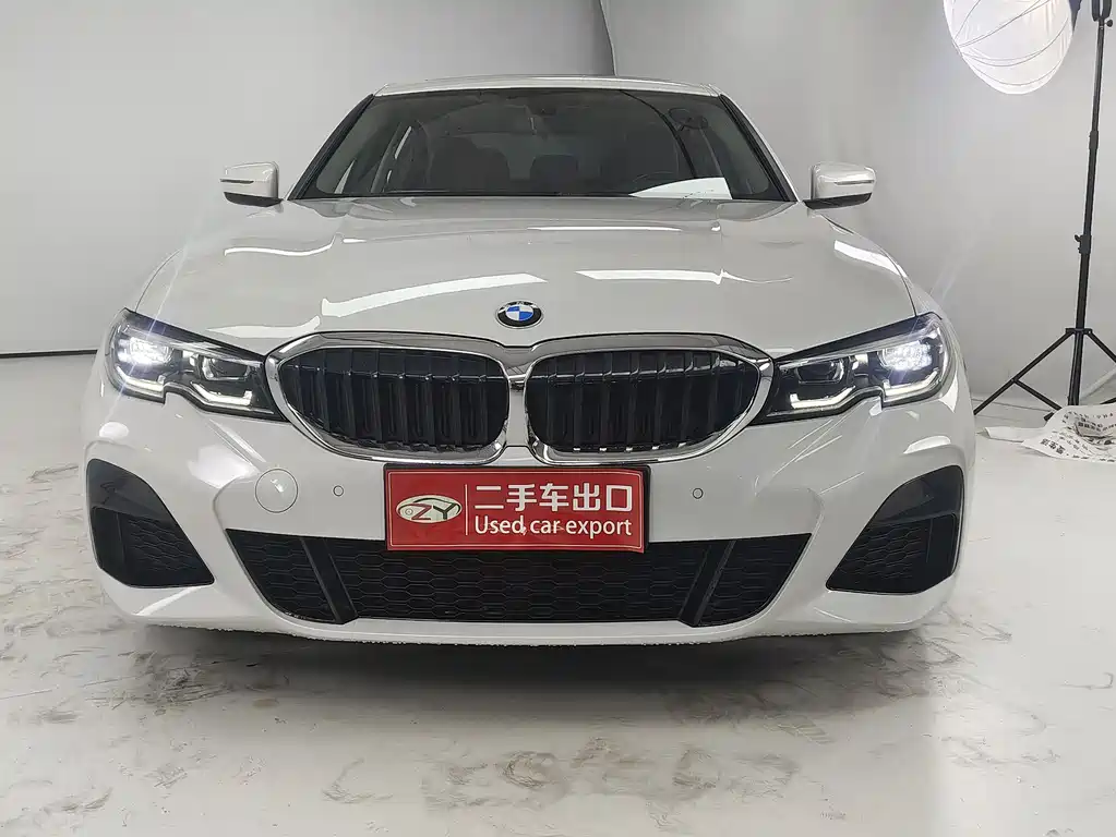BMW 3 Series 2022