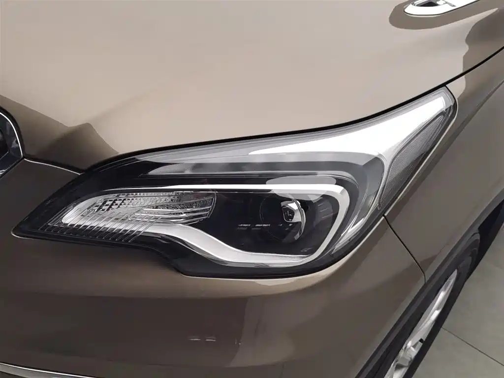 Buick Envision Plus 2017