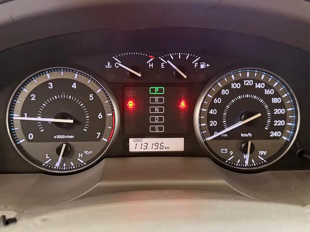 Toyota Land Cruiser 2018 — фото 11