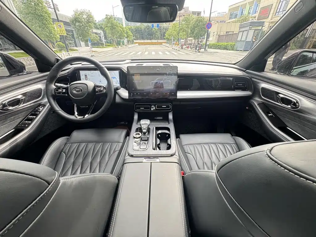 GAC Trumpchi GS8 2023 — фото 6