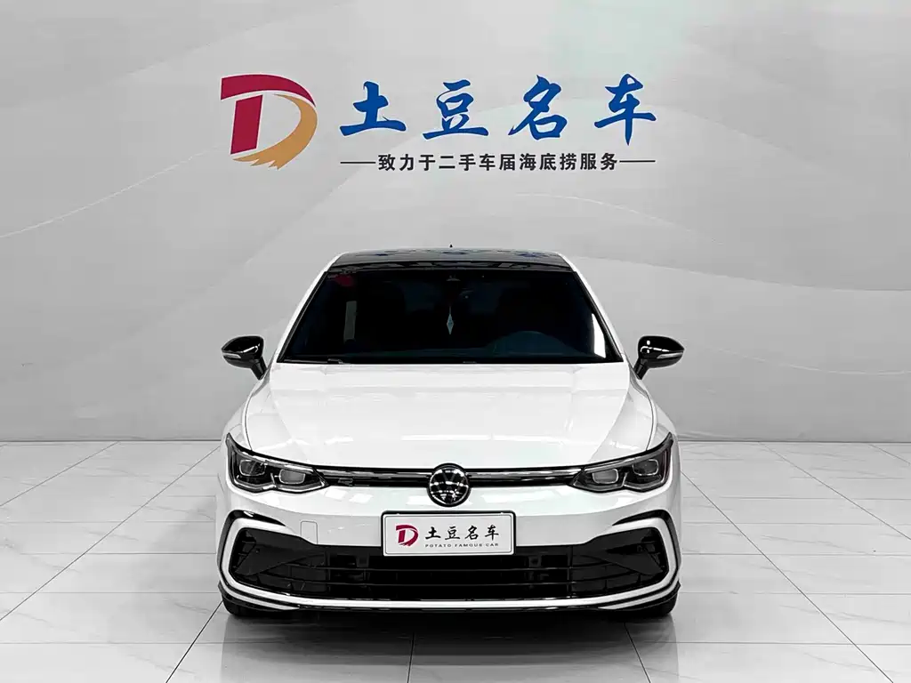Volkswagen Golf 2023