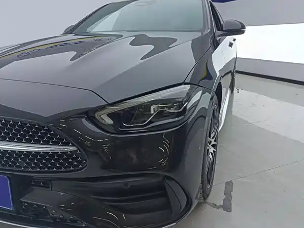 Mercedes-Benz C-Class 2023
