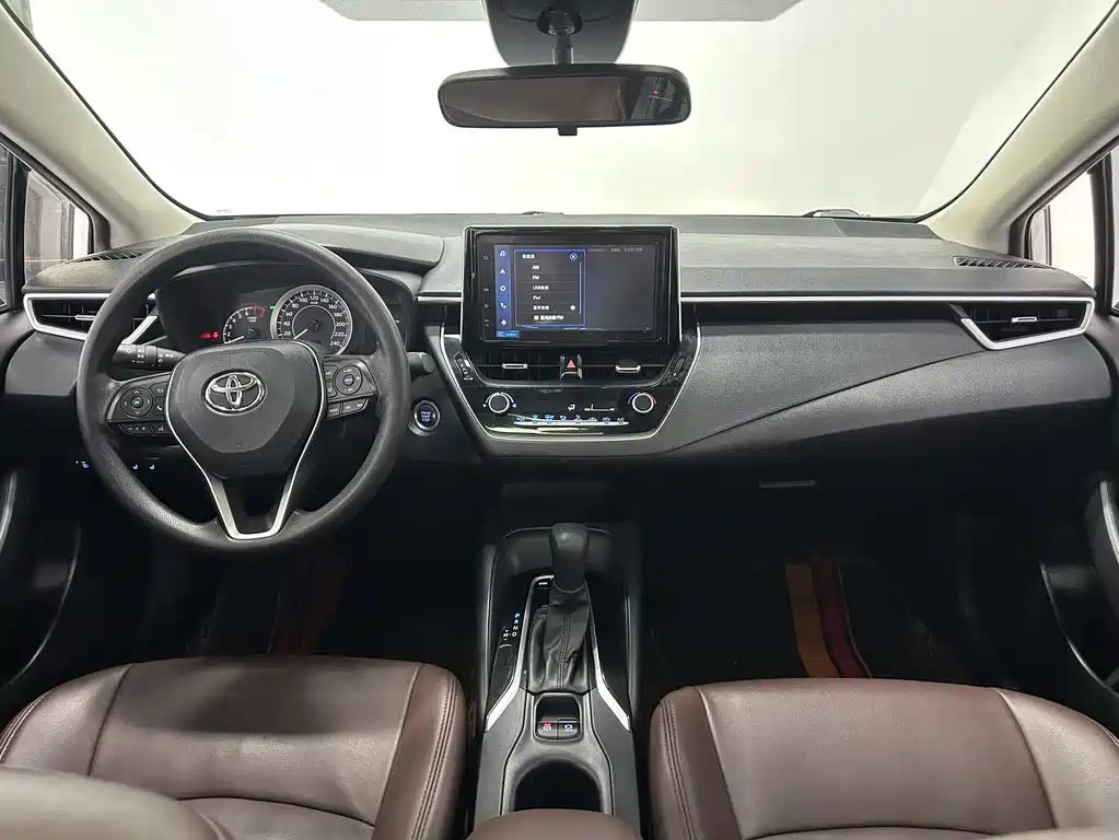 Toyota Corolla 2022 — фото 14