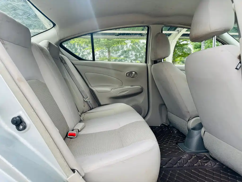 Nissan Sunny 2015 — фото 13
