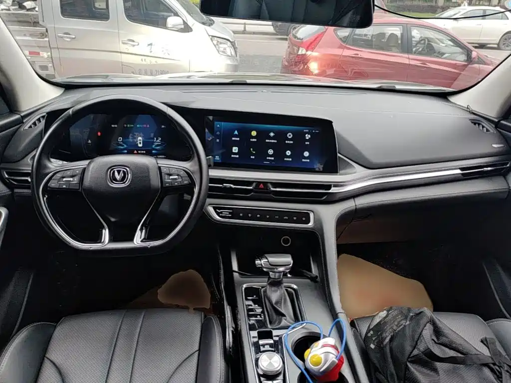 Changan CS75 PLUS 2019 — фото 10