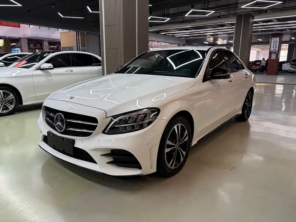 Mercedes-Benz C-Class 2019 — фото 1