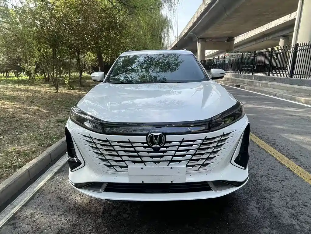 Changan CS75 PLUS 2023 — фото 2