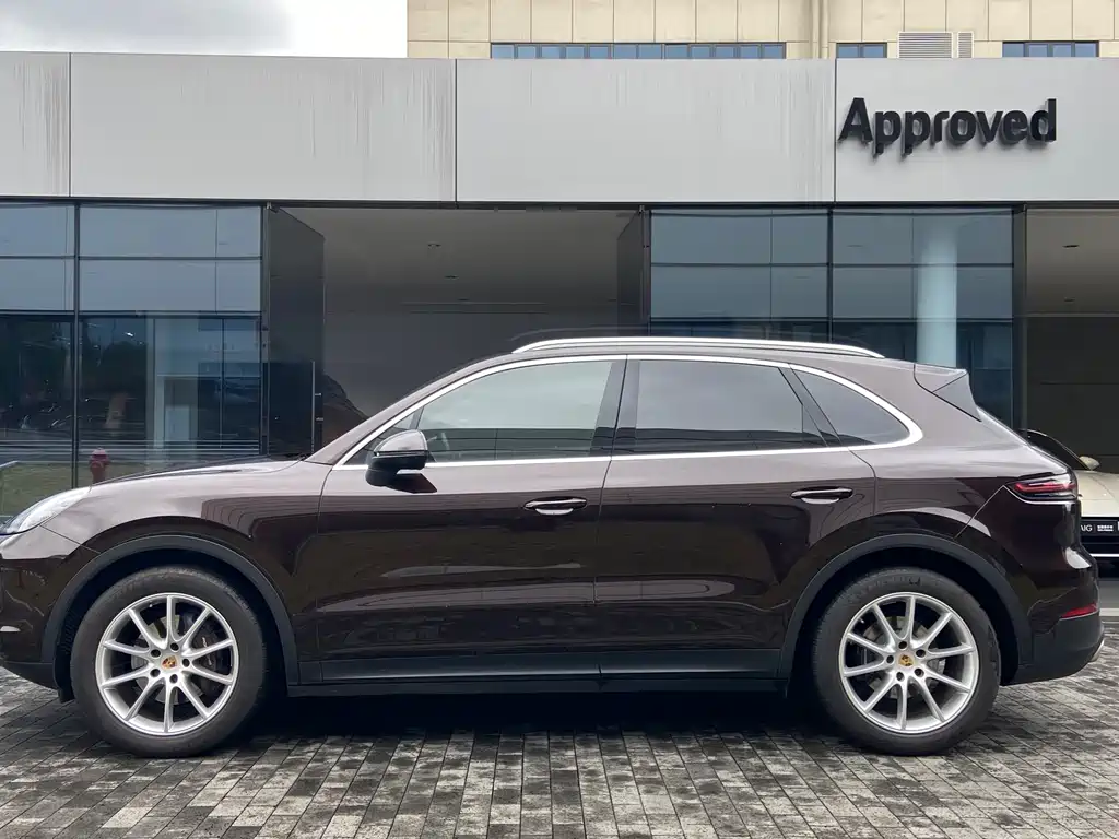 Porsche Cayenne 2022 — фото 4